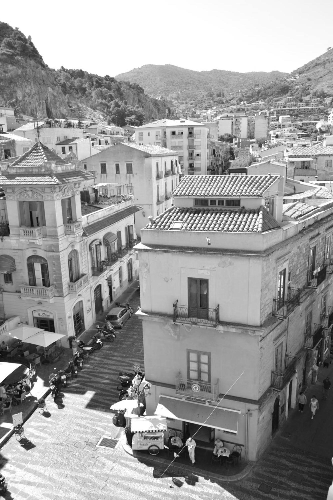 Scirocco Bed & Breakfast Cefalu Bagian luar foto