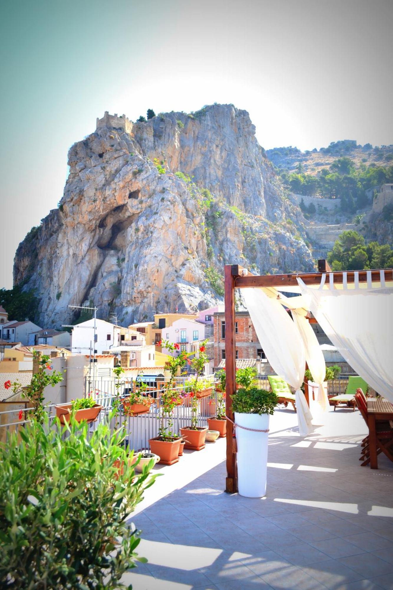 Scirocco Bed & Breakfast Cefalu Bagian luar foto