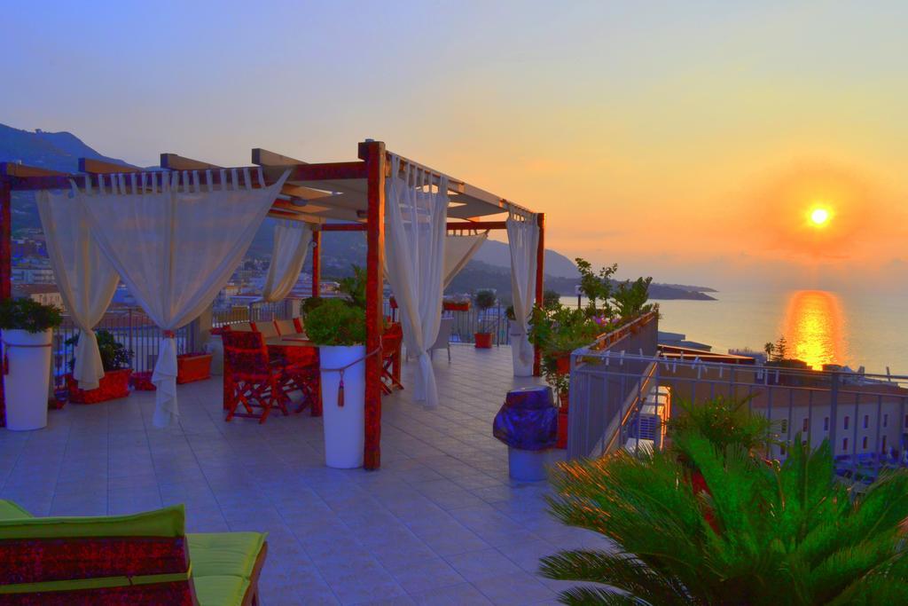Scirocco Bed & Breakfast Cefalu Bagian luar foto